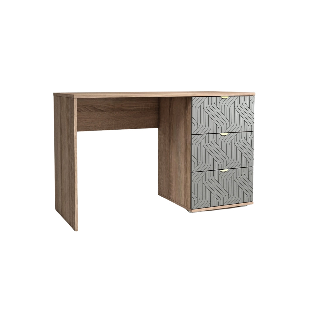 Niyra Desk