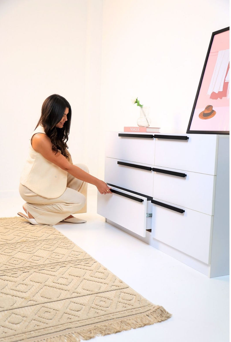 Six Spacious Drawers