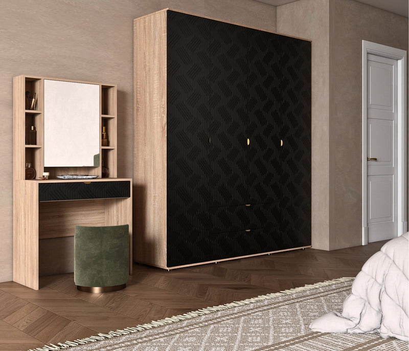 Niyra 4 Door Wardrobe 5-Piece Bedroom Set