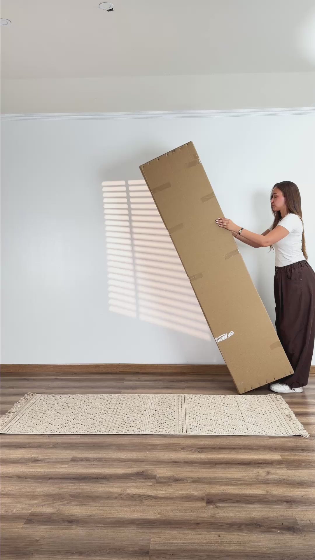 Clover 200cm T.V Unit